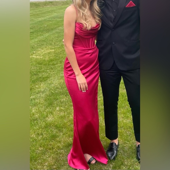 Pink corset top prom dress - Picture 1 of 5